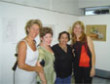 Da esquerda para a direita: Magda, Silvia (professoras do Centro Juvenil de Artes Plásticas), Donata e Viviane (professoras do Atelier de Arte).
<br/>
Local: Museu Alfredo Andersen - Rua Mateus Leme, 336 - Centro - Horário: 2ºa 6º feira: 9h00 às 18h00 - Sábados e Domingos das 10h00 às 16h00