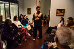 Desfile de marca autoral paranaense encerra residência artística da H-AL no Museu Casa Alfredo Andersen