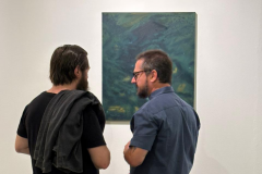 Museu Casa Alfredo Andersen promove visita guiada e bate-papo com artistas em exposição contemporânea. Fotos: SEEC