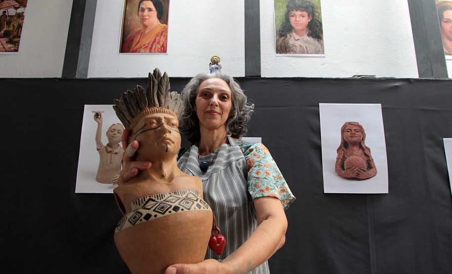 Travessia: Conheça Luiza Nascimento, nova residente artística do Museu Casa Alfredo Andersen. Foto: Anderson Tozato