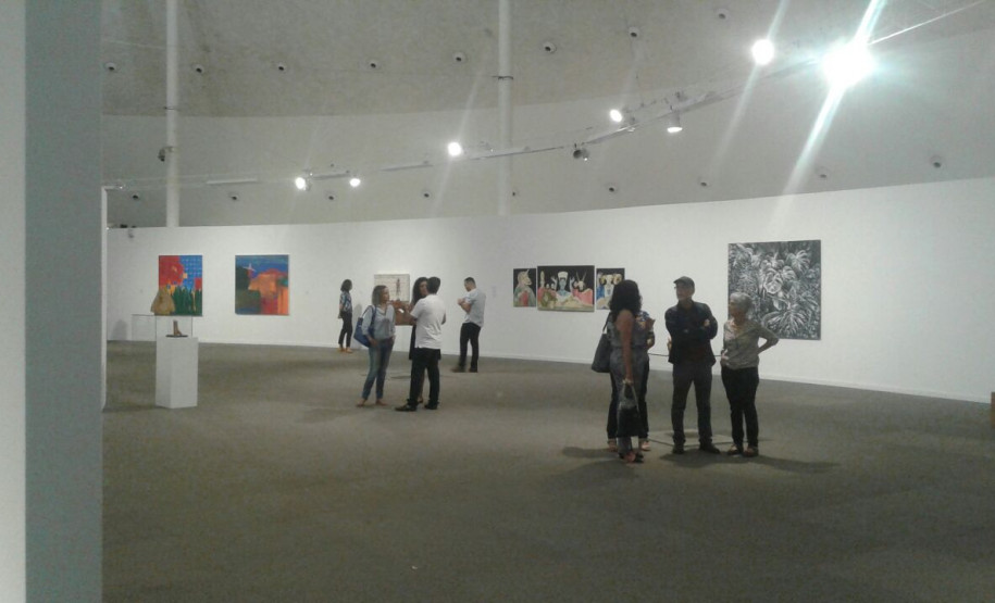 Professor do Atelier de Arte expõe obra em Brasília Professor do Atelier de Arte expõe obra em Brasília