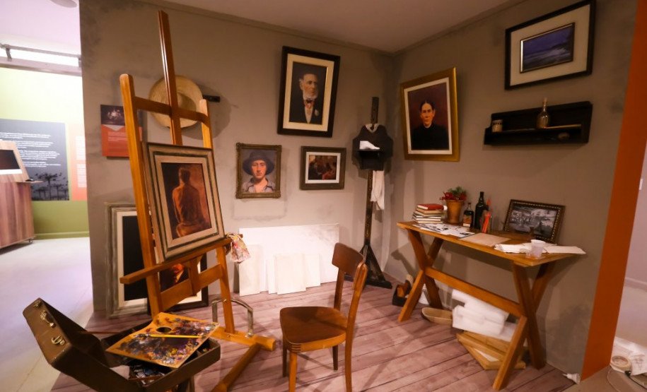 É prorrogada a exposição de Alfredo Andersen no Ecomuseu.