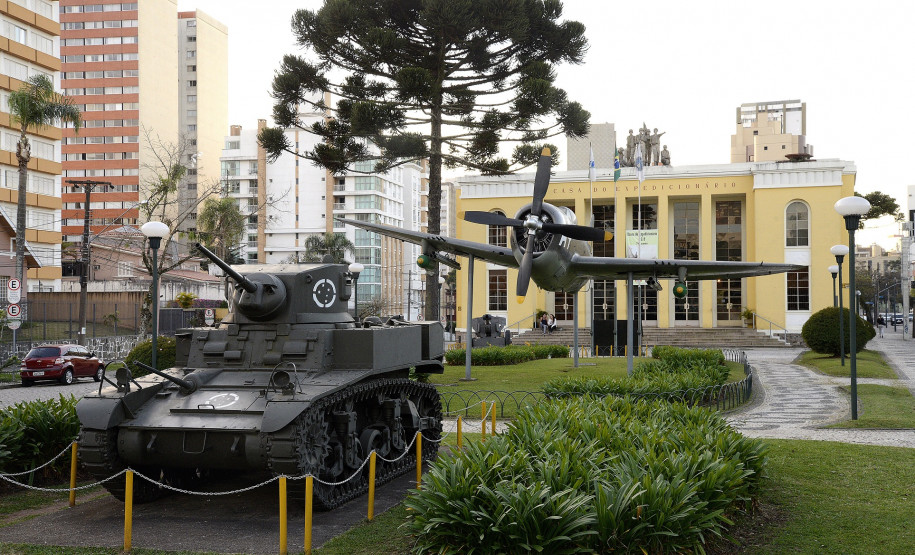 Fachada do Museu do Expedicionário.